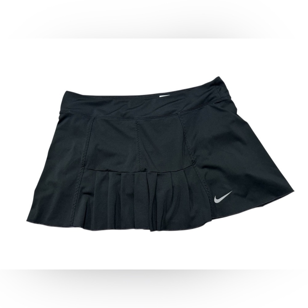 Nike Black Pleated Tennis Skort with Swoosh